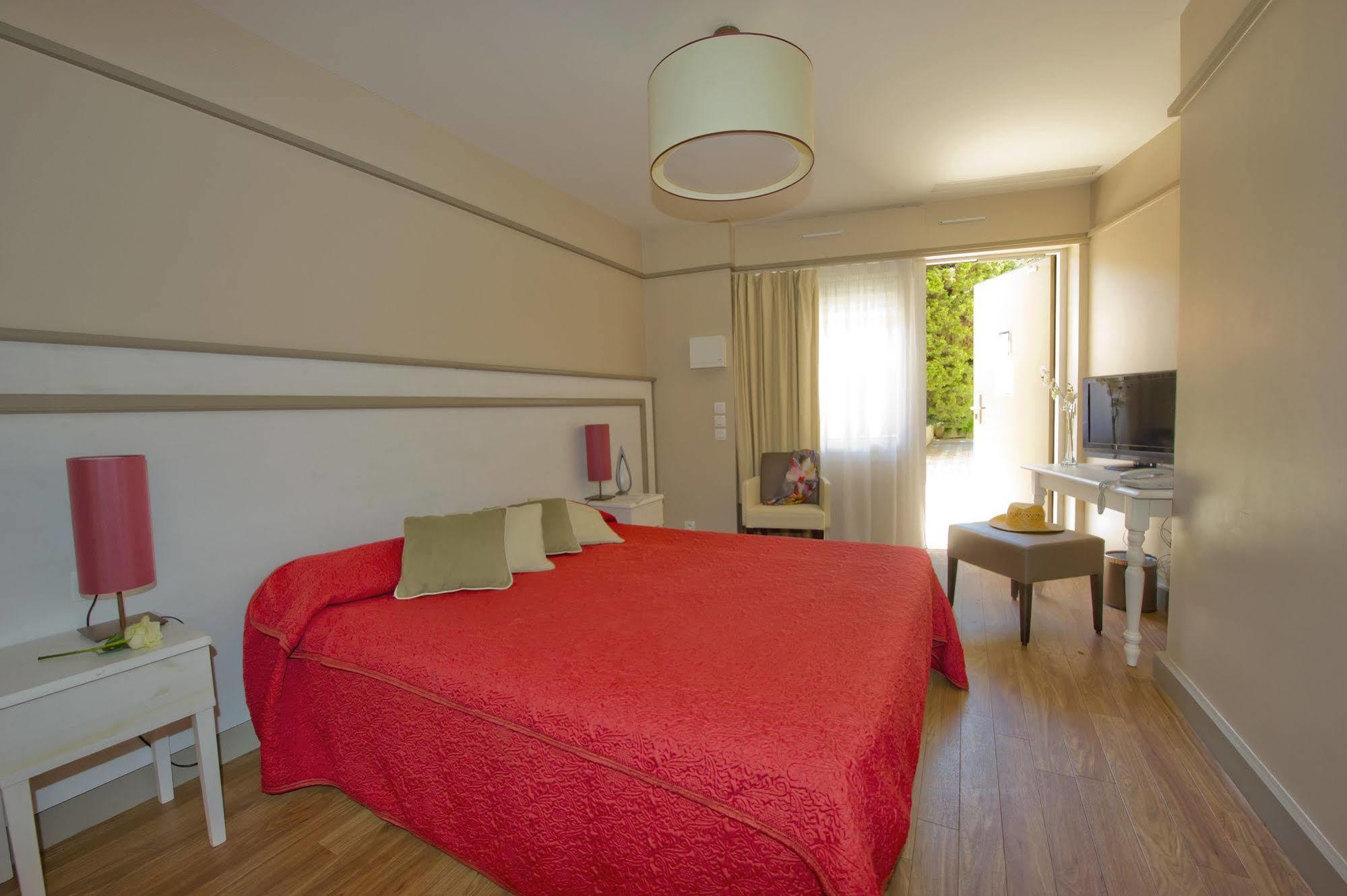 Hotel Mileade Mediterranee - Port-Fréjus Dış mekan fotoğraf